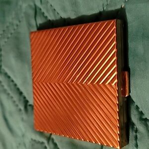 NEW Vintage Goldtone Geometric Design Volupté U.S.A. Makeup Compact With Powder!